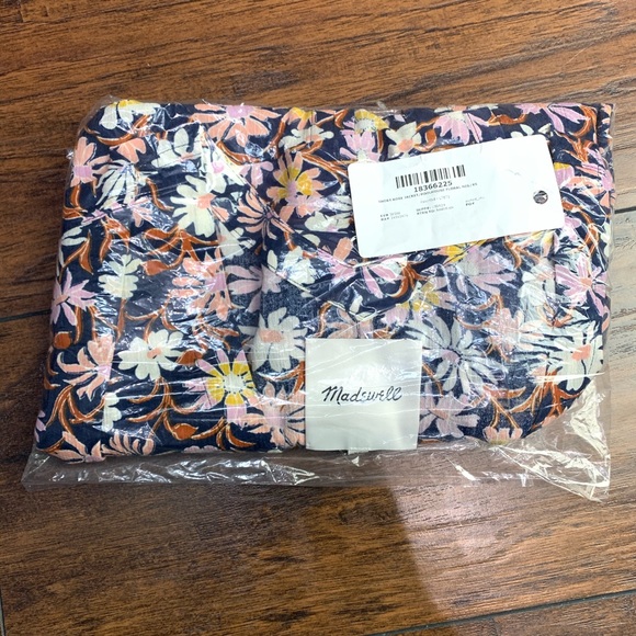 NWT Madewell Short Robe Jacket in Poolhouse Floral - Picture 3 of 6